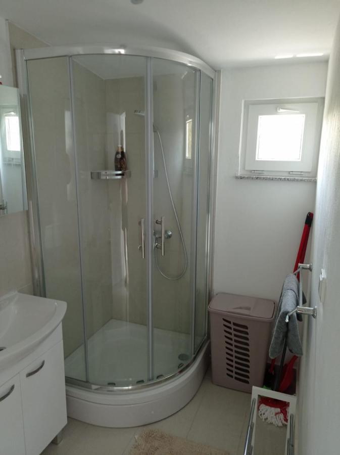 Apartamento Ap Jurisic Bibinje Exterior foto