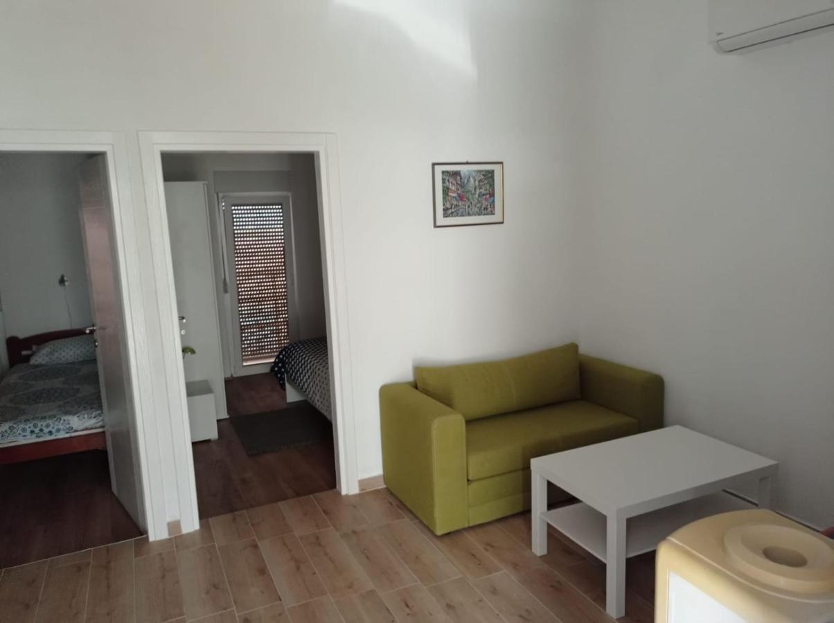 Apartamento Ap Jurisic Bibinje Exterior foto